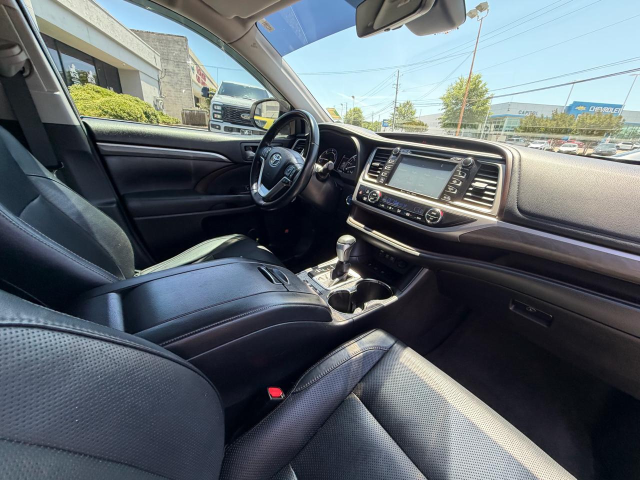 Toyota Highlander  2017