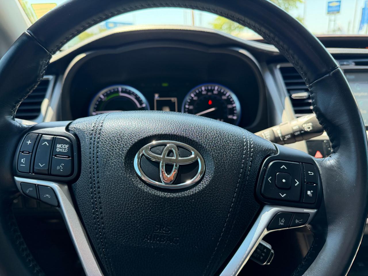 Toyota Highlander  2017