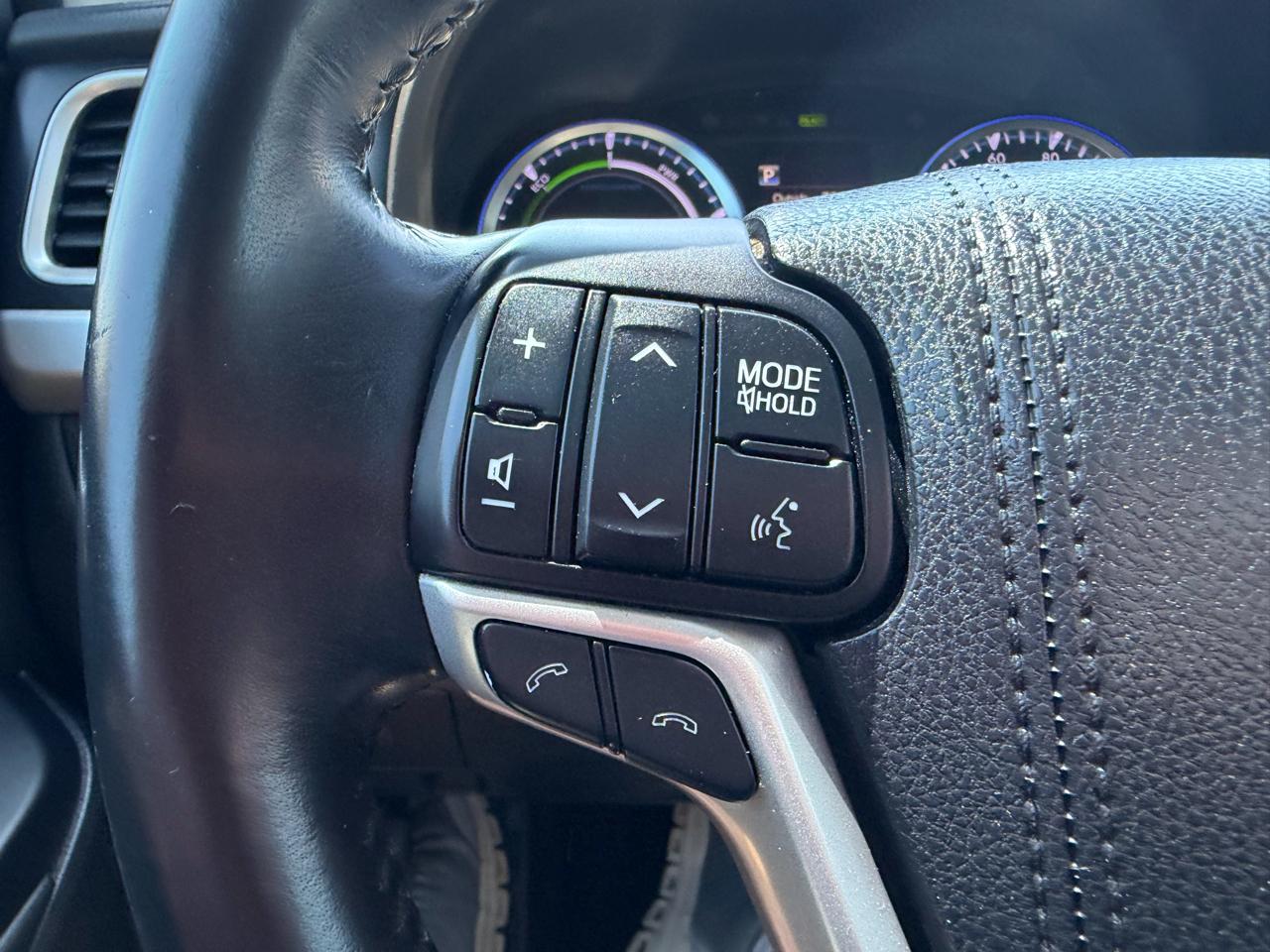 Toyota Highlander  2017