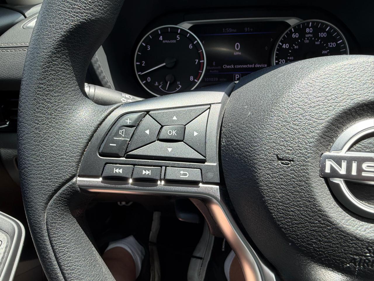 Nissan Sentra  2024