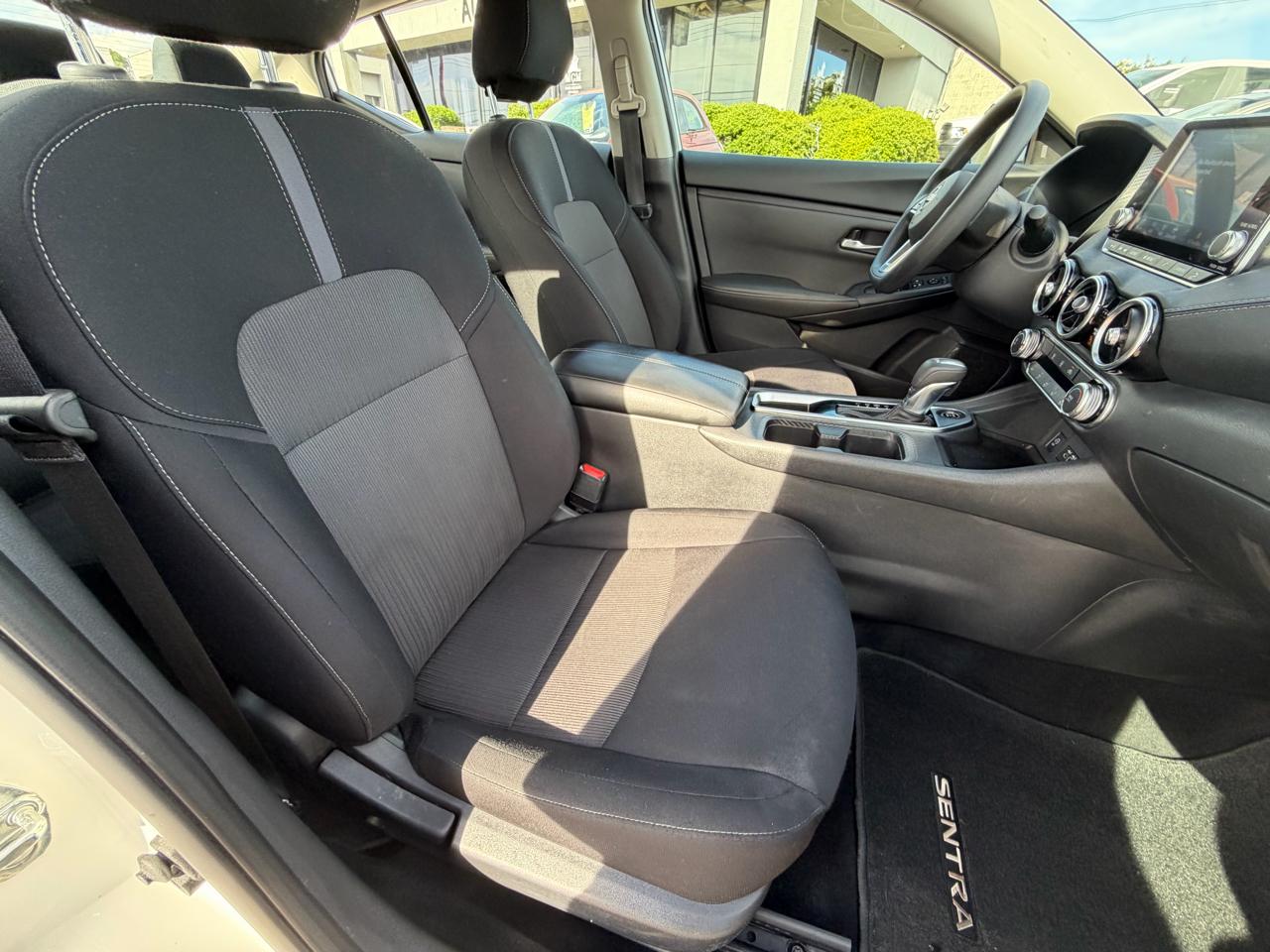 Nissan Sentra  2024