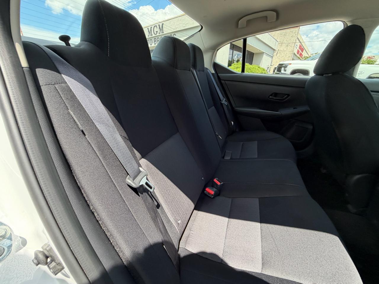 Nissan Sentra  2024