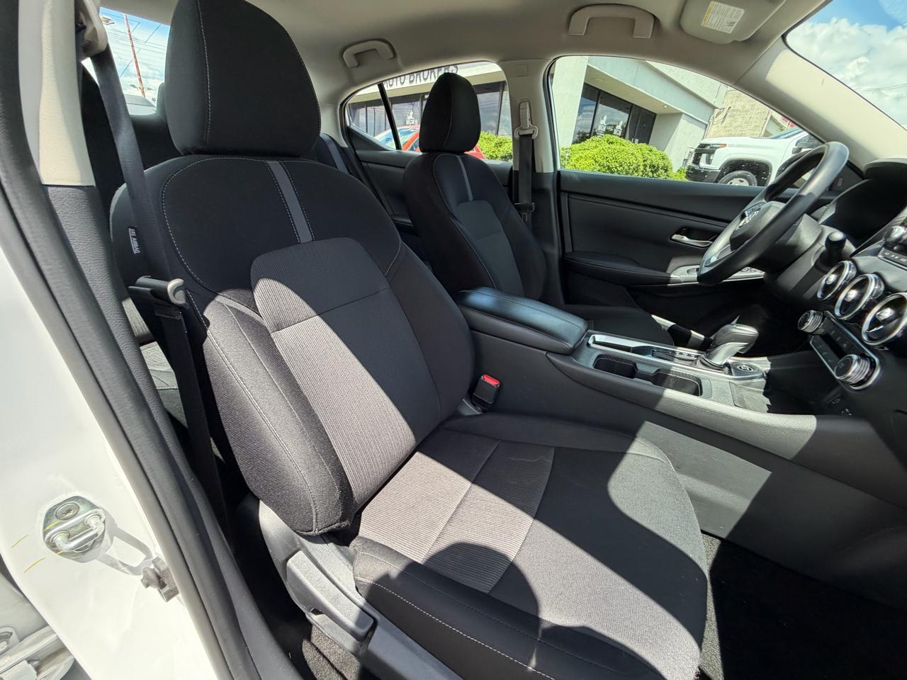 Nissan Sentra  2024