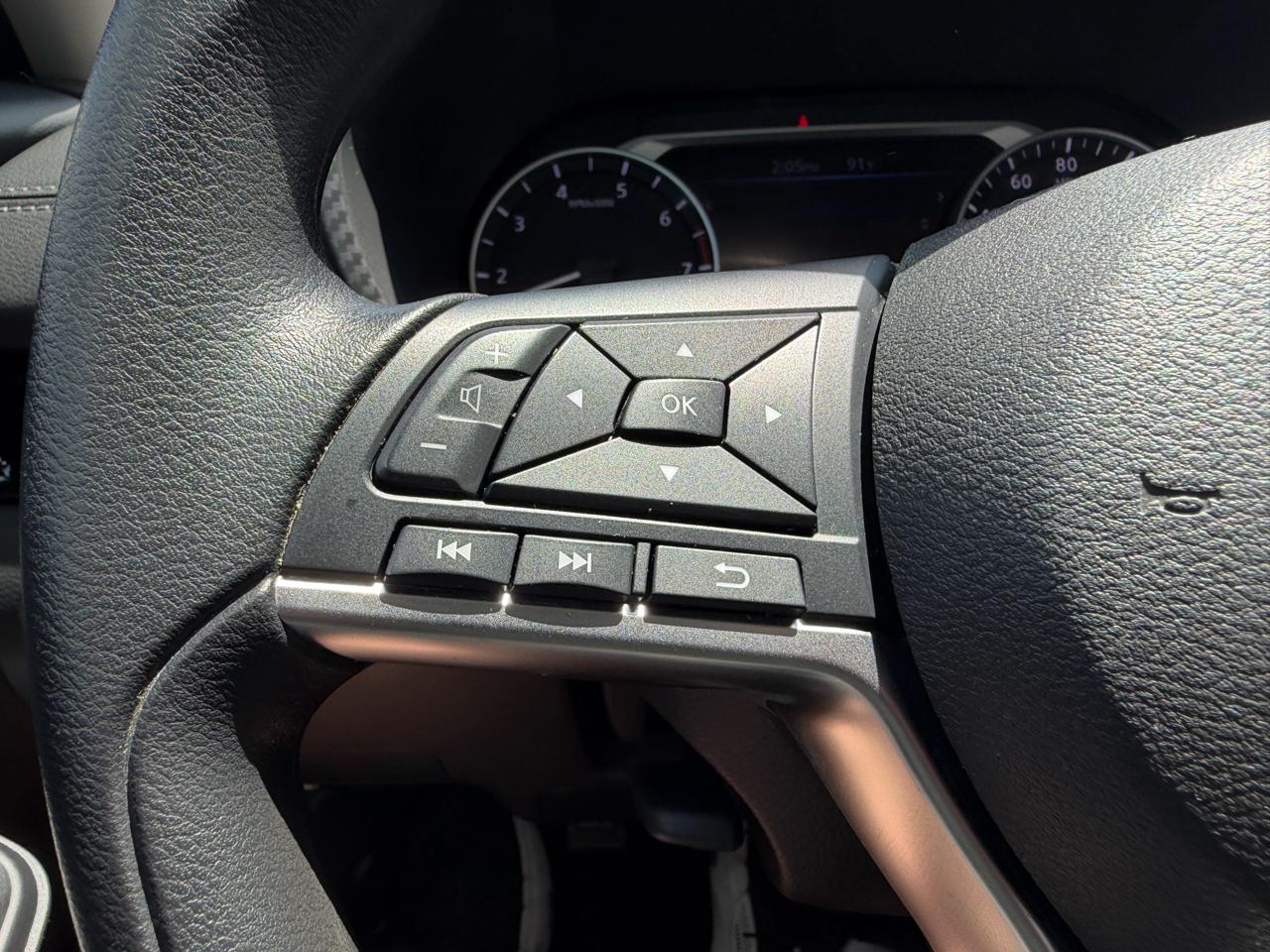 Nissan Sentra  2024