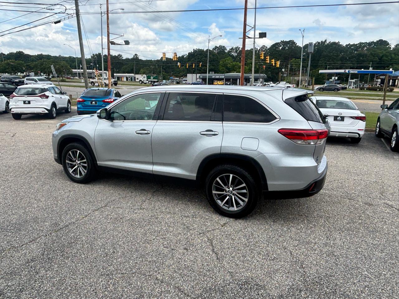 Toyota Highlander  2019