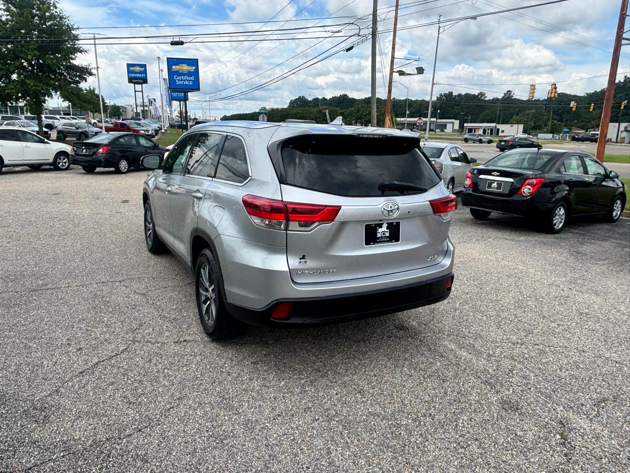 Toyota Highlander  2019