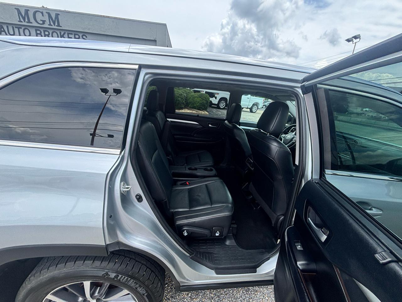 Toyota Highlander  2019