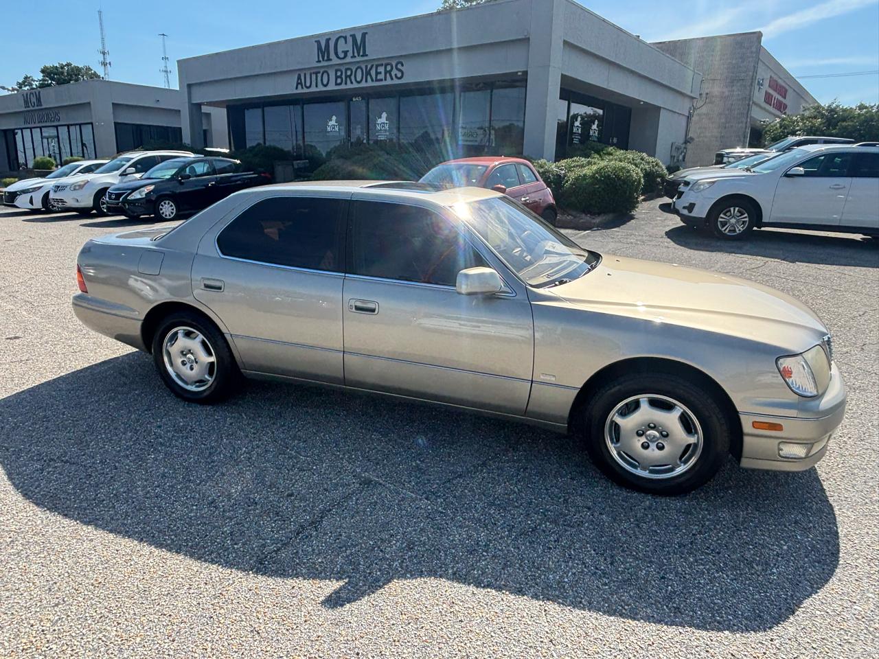 Lexus LS 400  2000