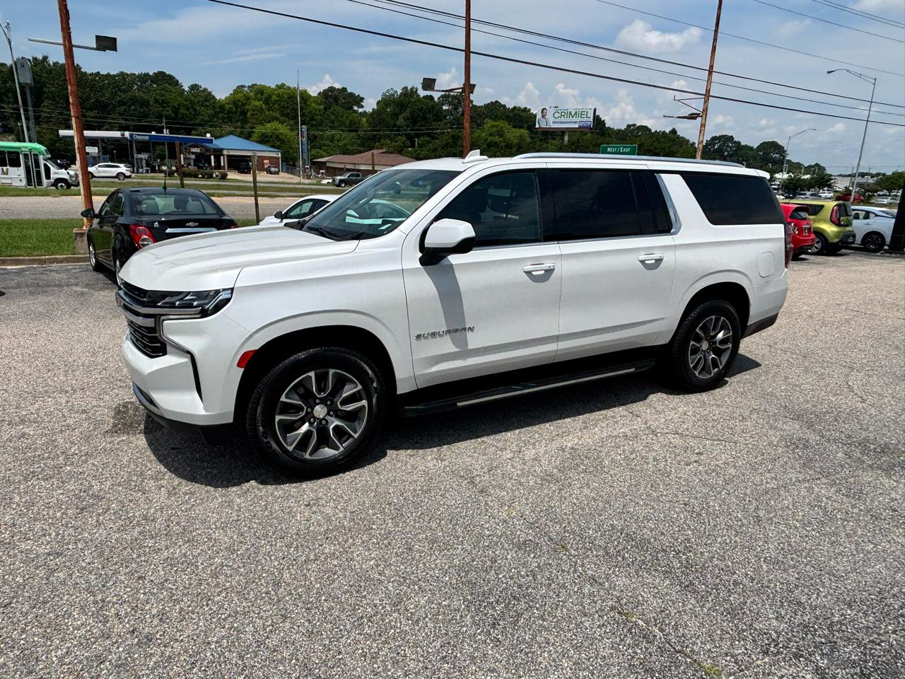 Chevrolet Suburban  2021