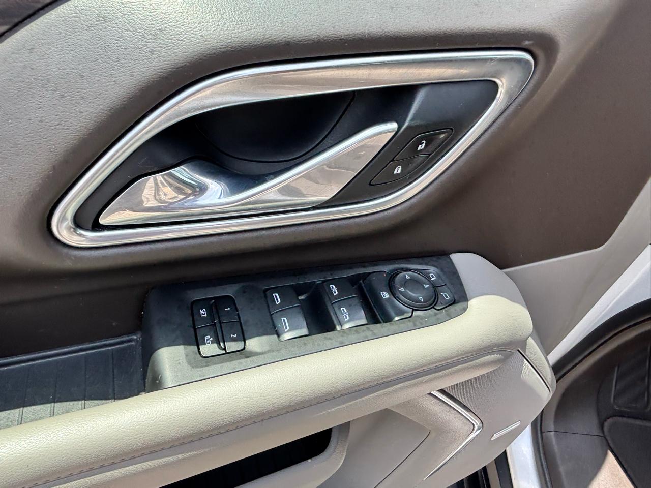 Chevrolet Suburban  2021
