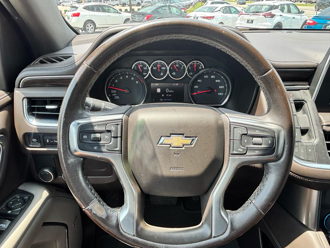 Chevrolet Suburban  2021