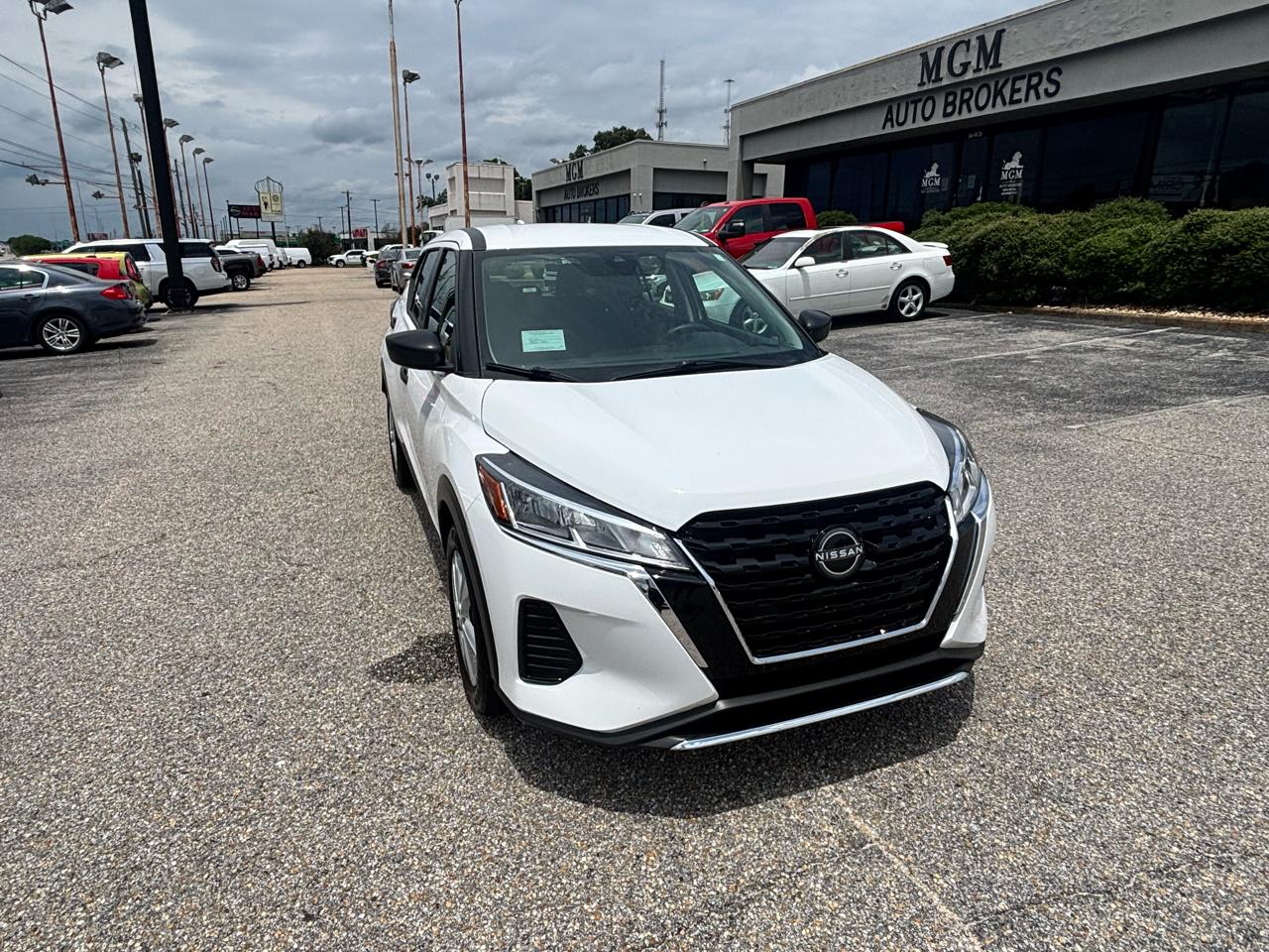 Nissan Kicks  2024