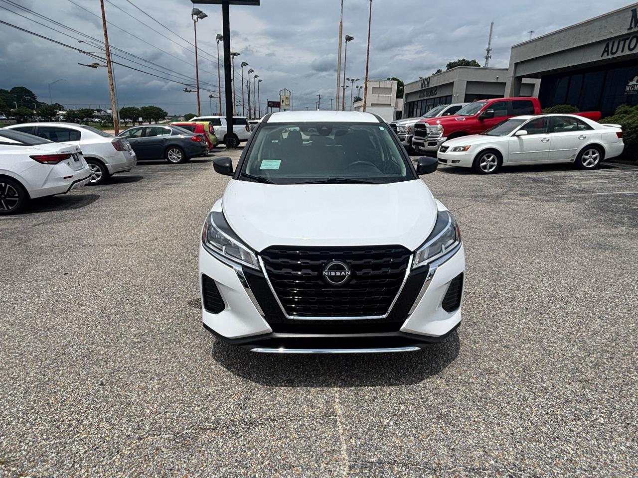 Nissan Kicks  2024