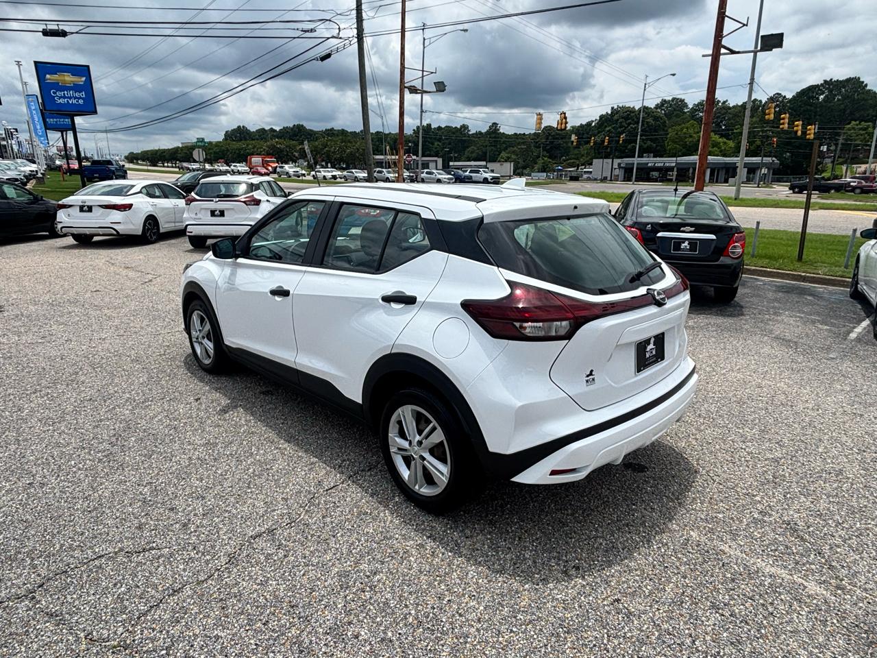 Nissan Kicks  2024