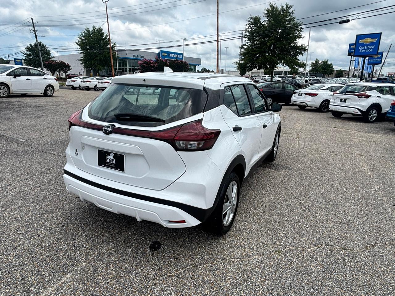 Nissan Kicks  2024