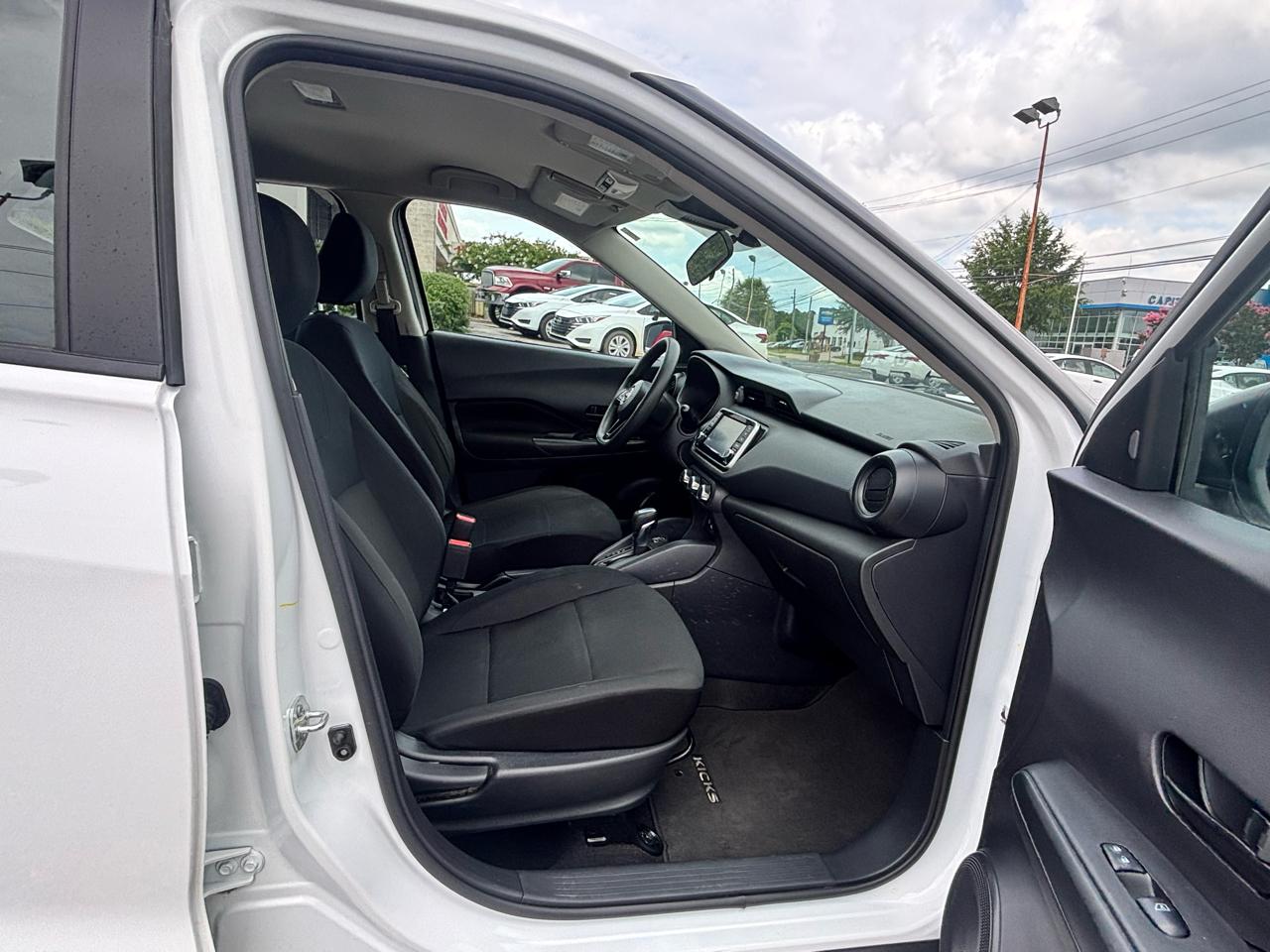 Nissan Kicks  2024