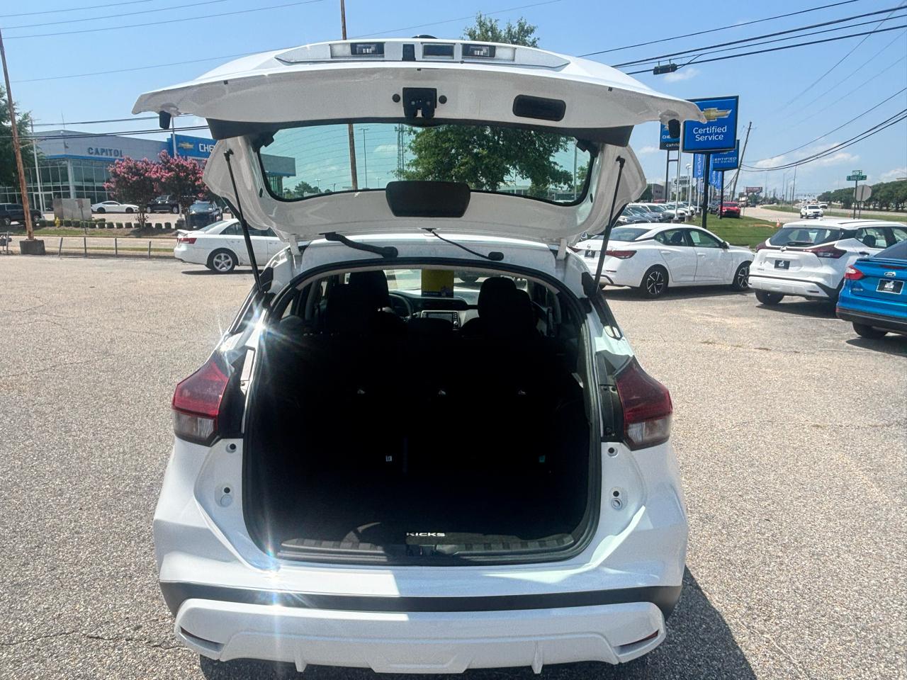 Nissan Kicks  2024
