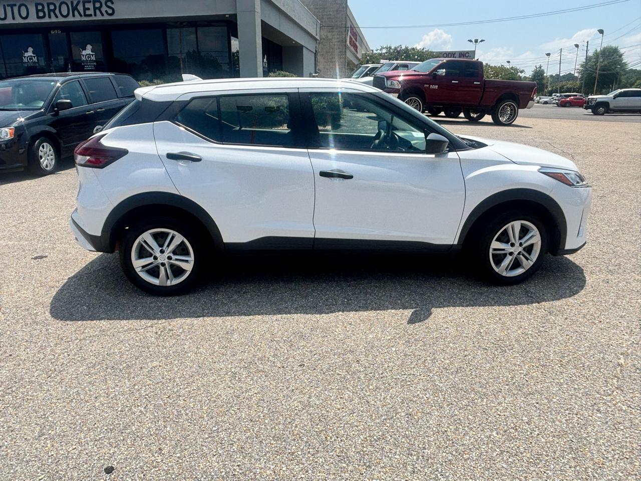 Nissan Kicks  2024