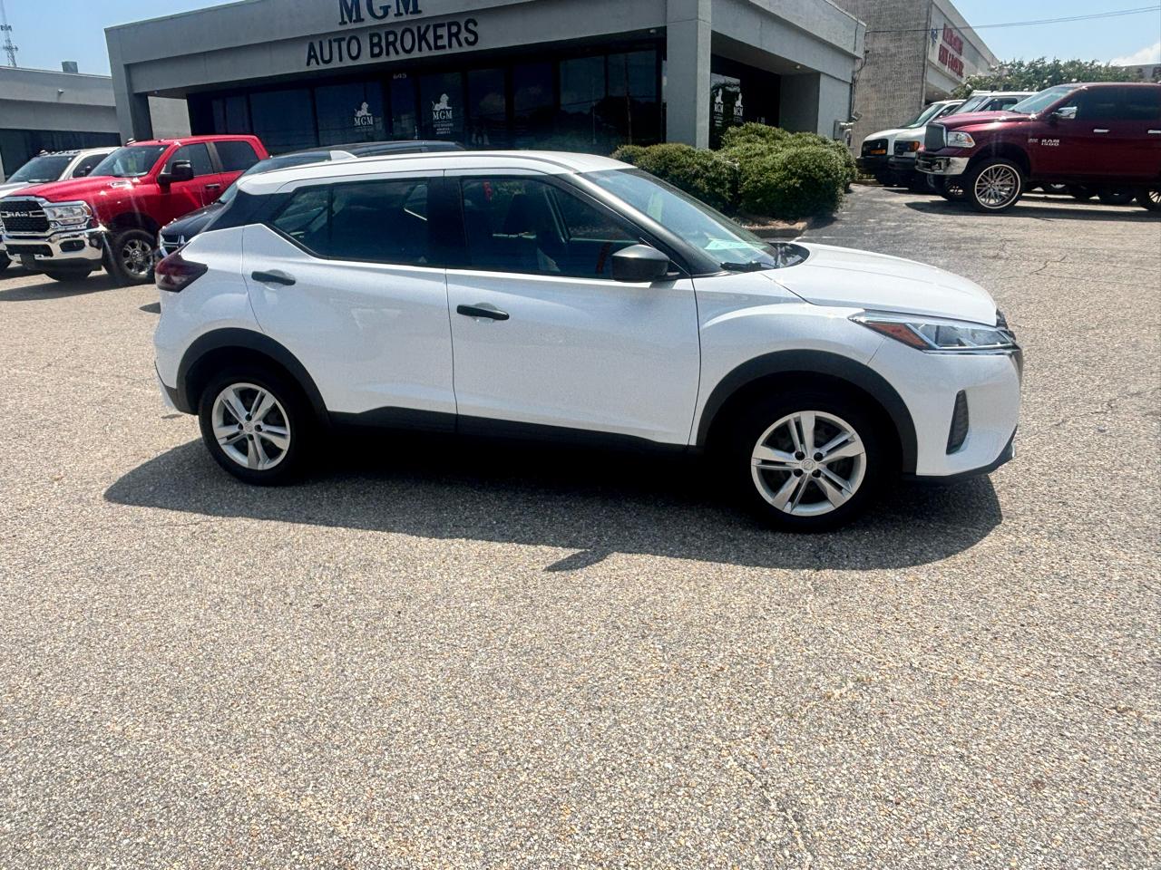Nissan Kicks  2024