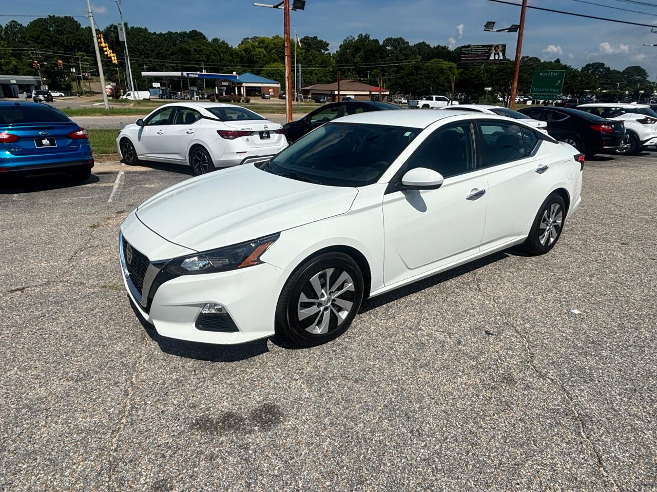 Nissan Altima  2022