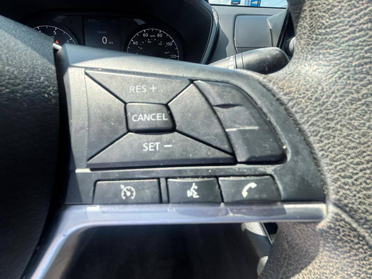 Nissan Altima  2022