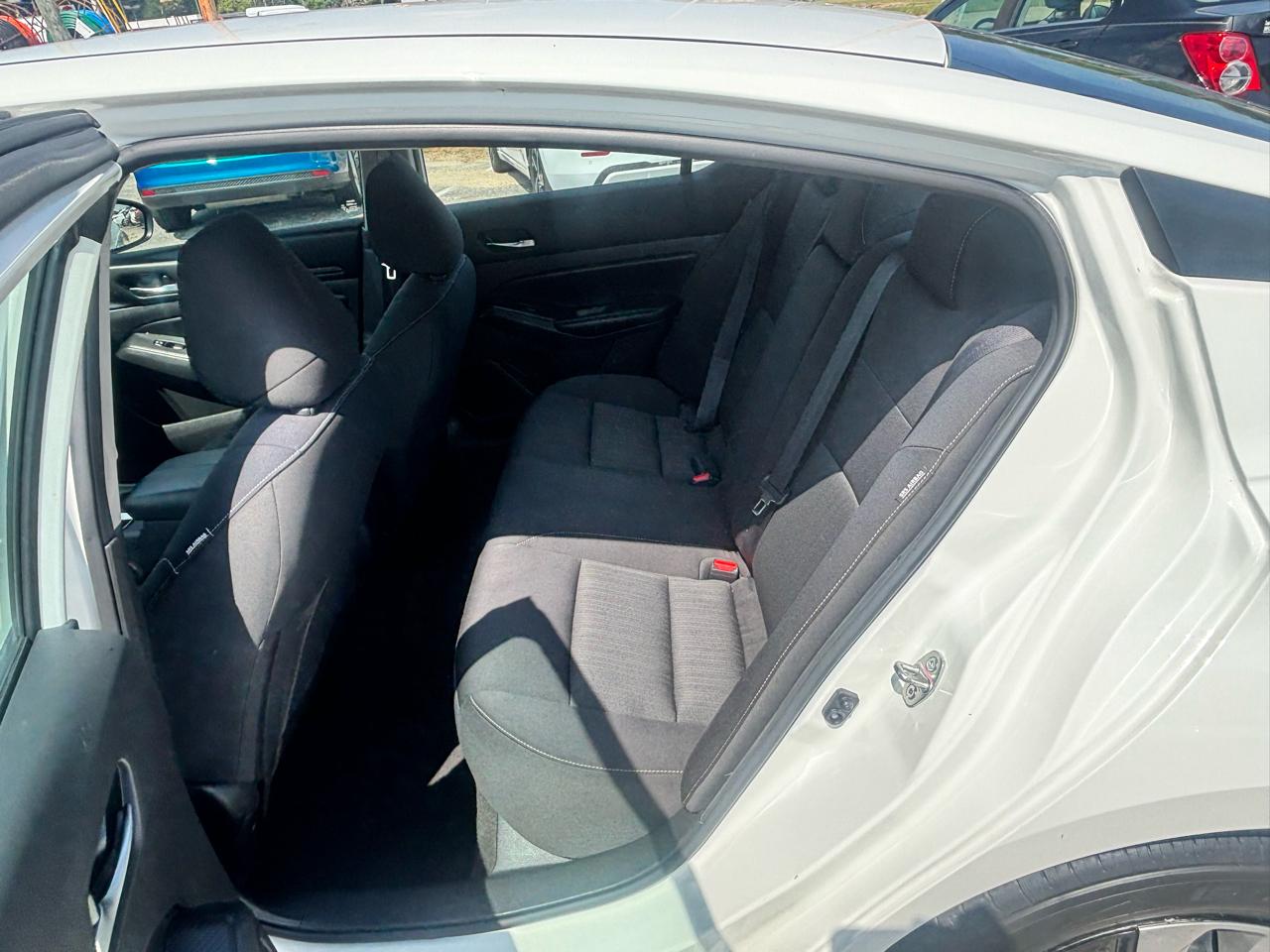 Nissan Altima  2022