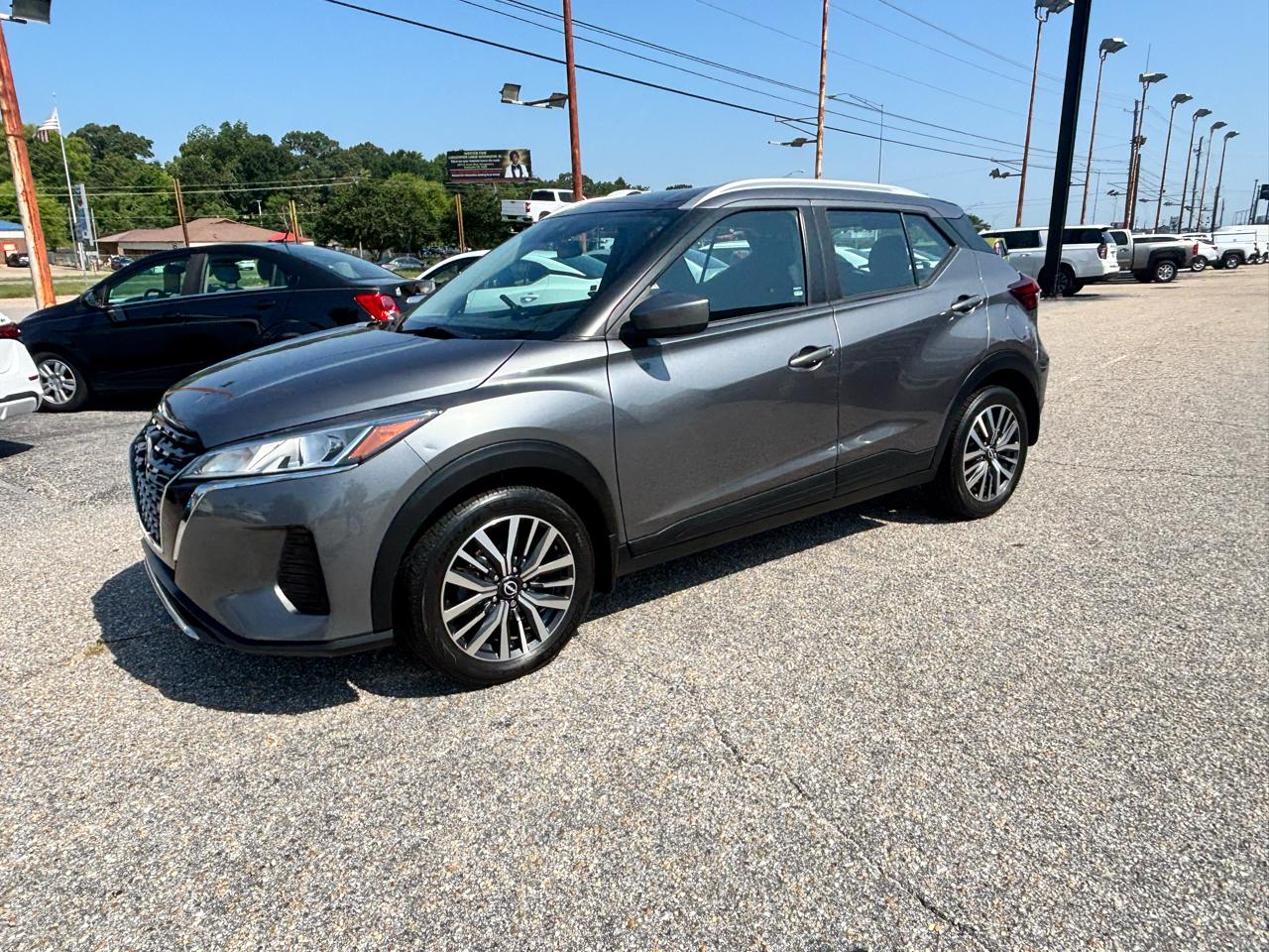 Nissan Kicks  2023