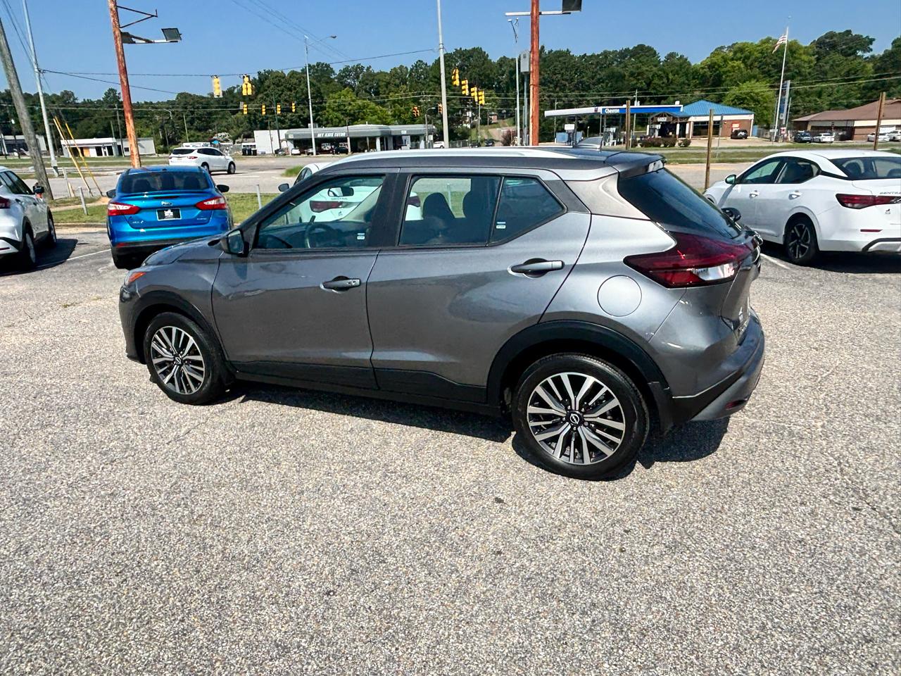Nissan Kicks  2023