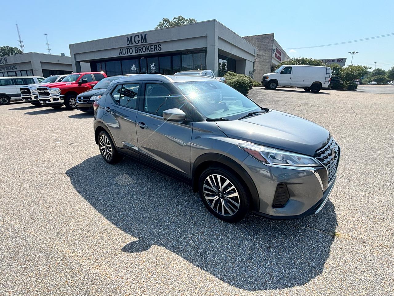 Nissan Kicks  2023