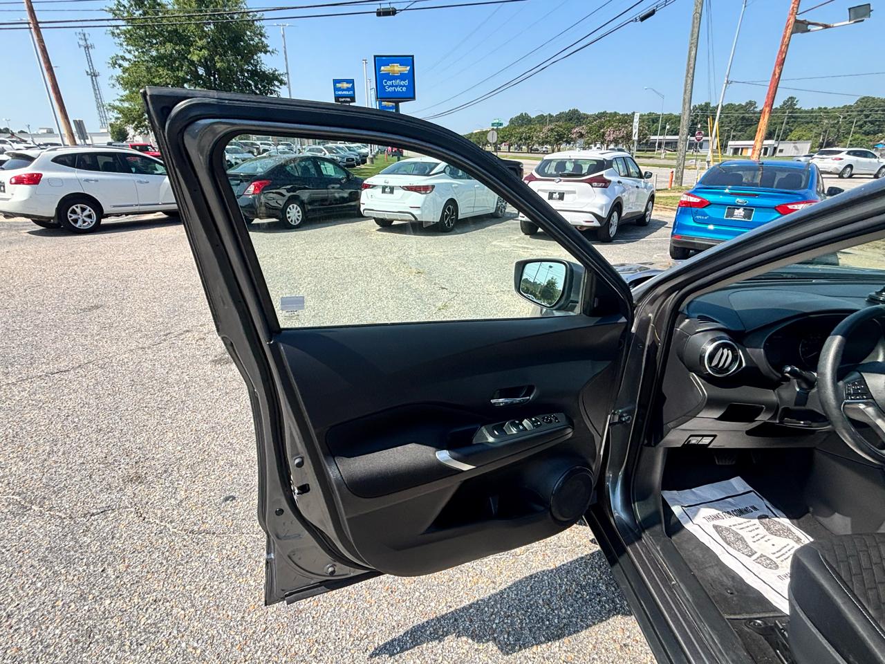 Nissan Kicks  2023
