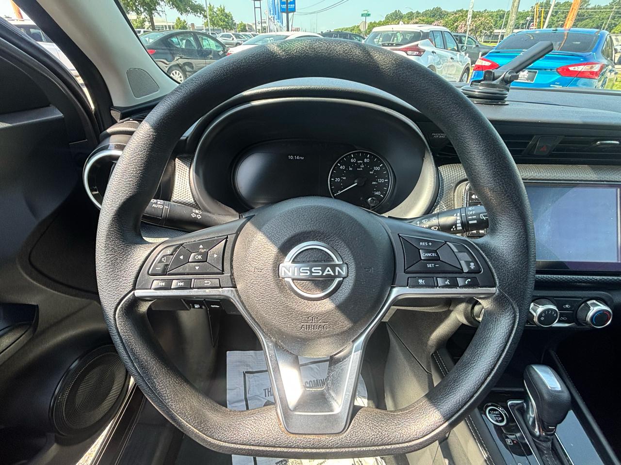 Nissan Kicks  2023