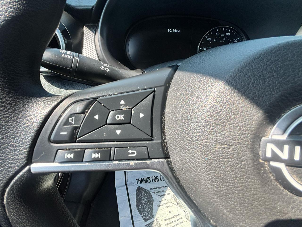 Nissan Kicks  2023