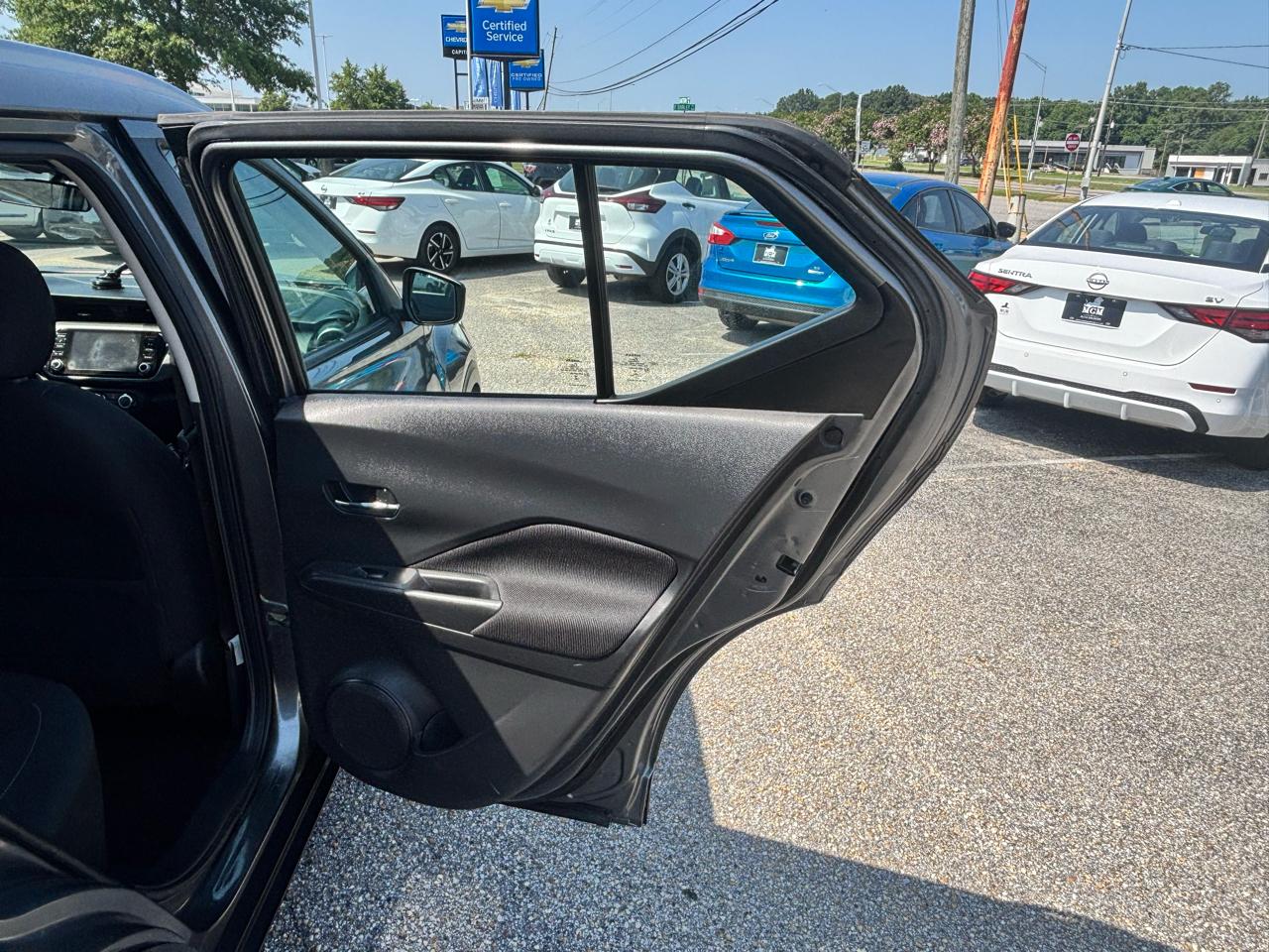 Nissan Kicks  2023