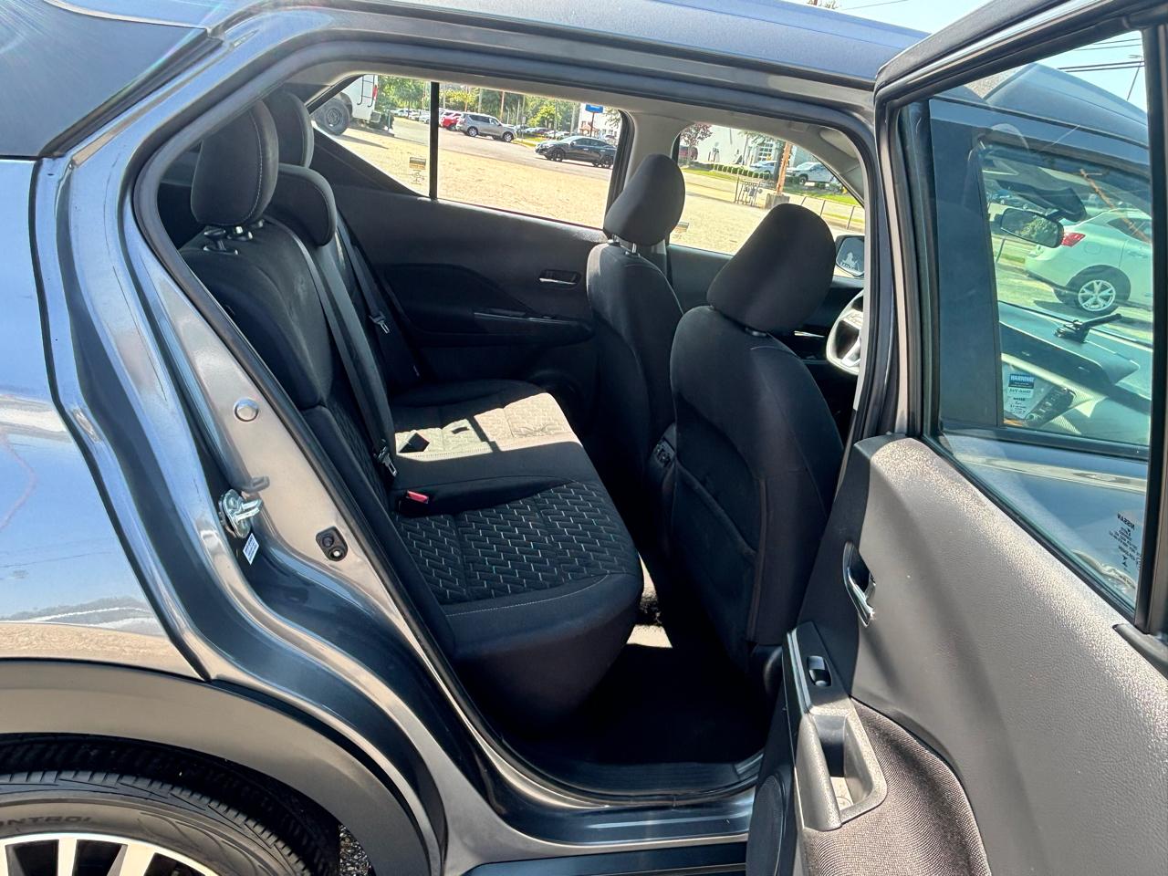 Nissan Kicks  2023