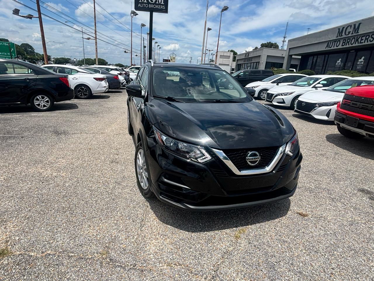 Nissan Rogue Sport  2022