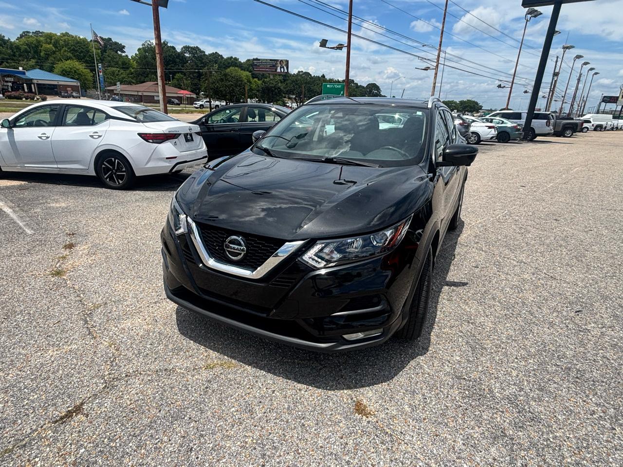 Nissan Rogue Sport  2022