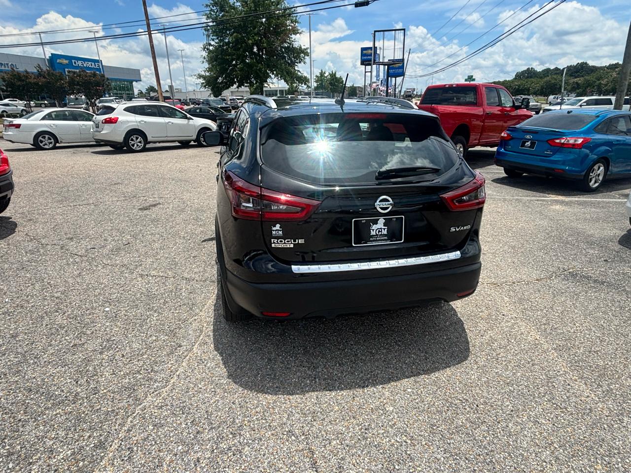 Nissan Rogue Sport  2022