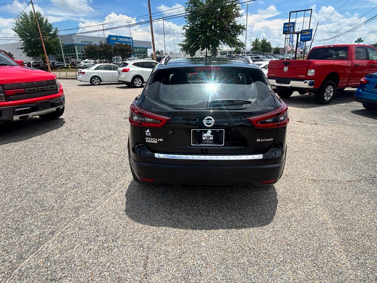 Nissan Rogue Sport  2022