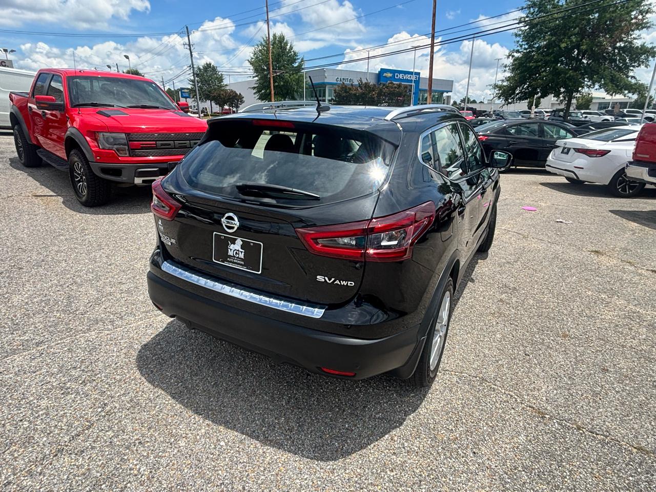 Nissan Rogue Sport  2022