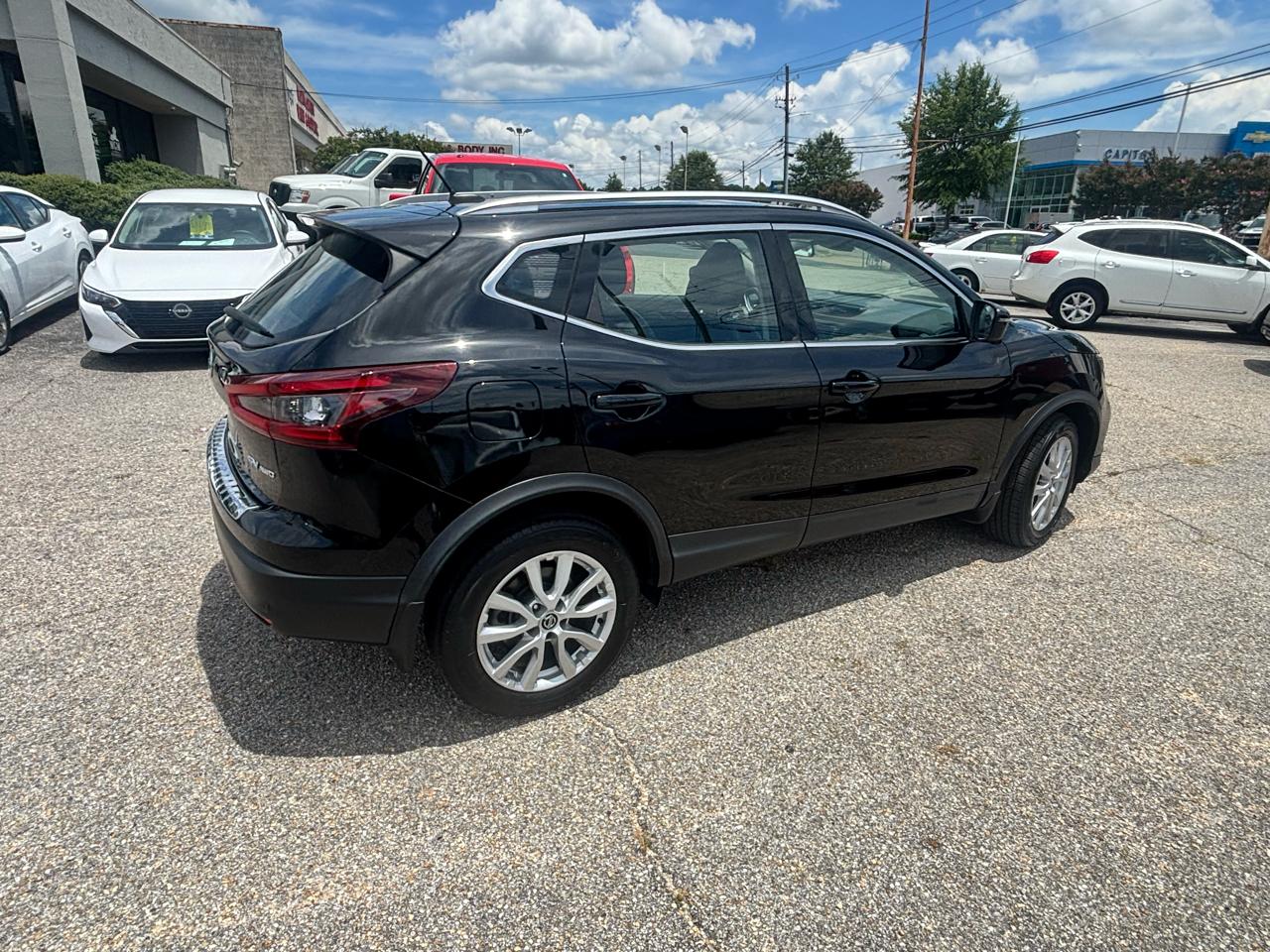 Nissan Rogue Sport  2022