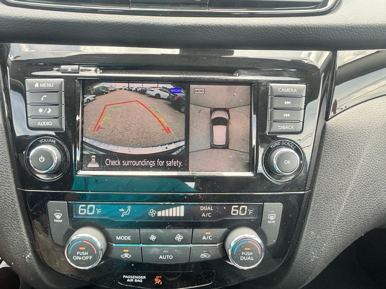 Nissan Rogue Sport  2022