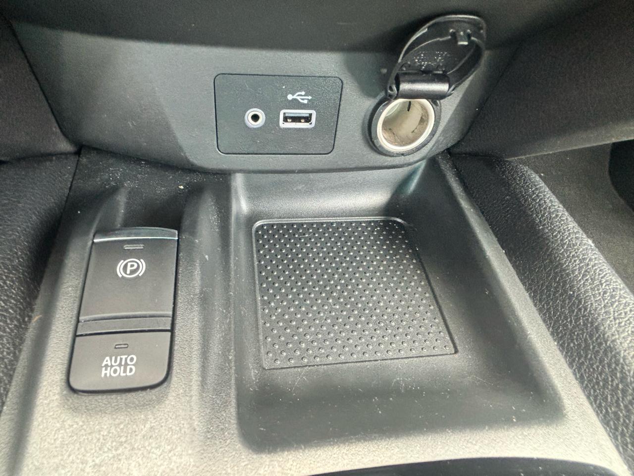 Nissan Rogue Sport  2022