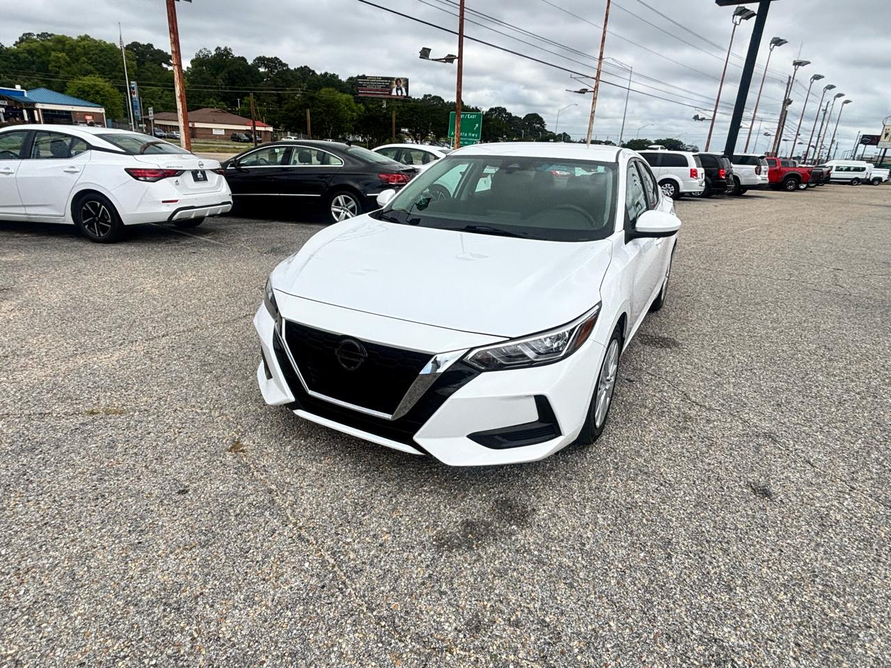 Nissan Sentra  2023