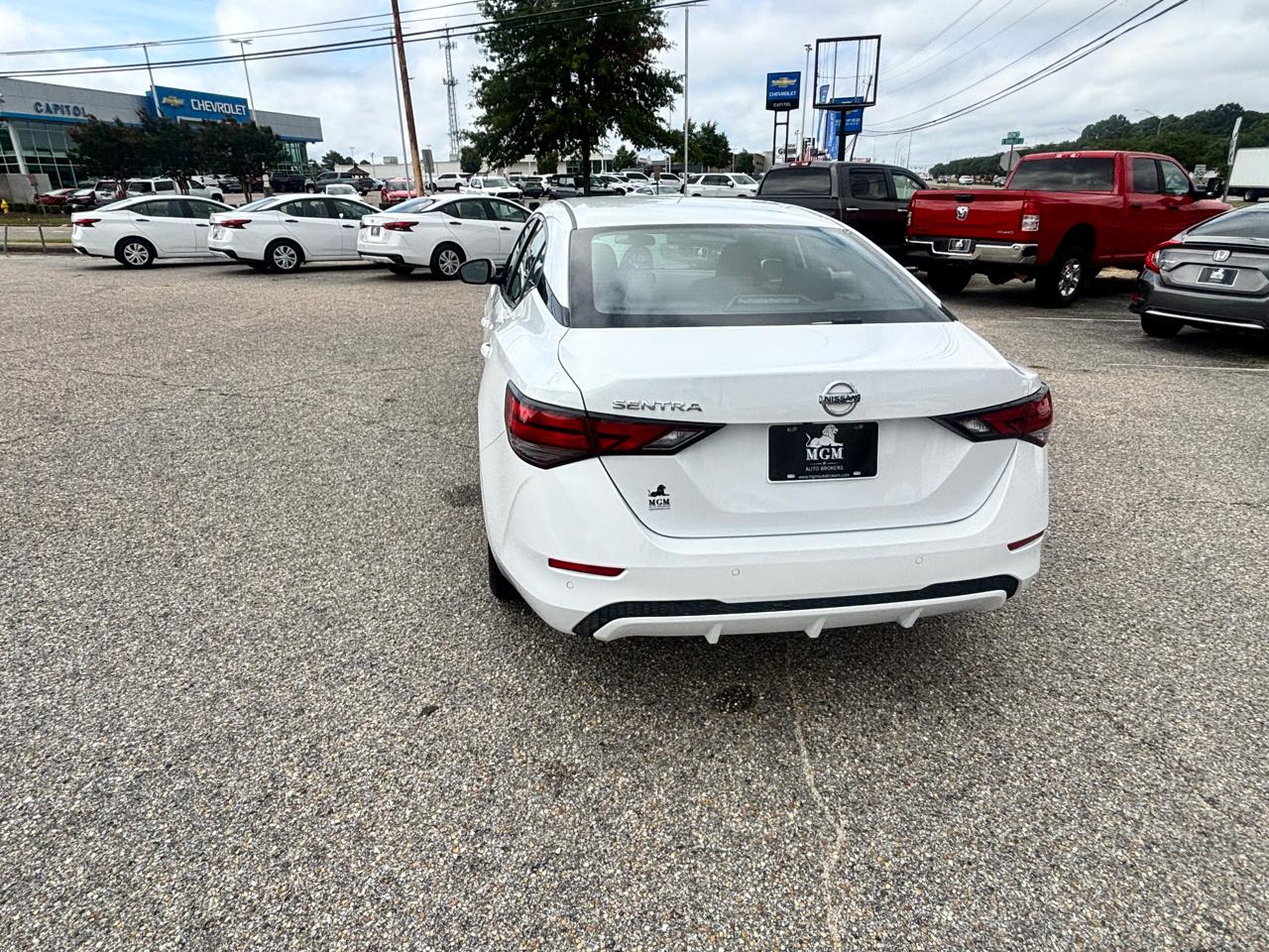 Nissan Sentra  2023