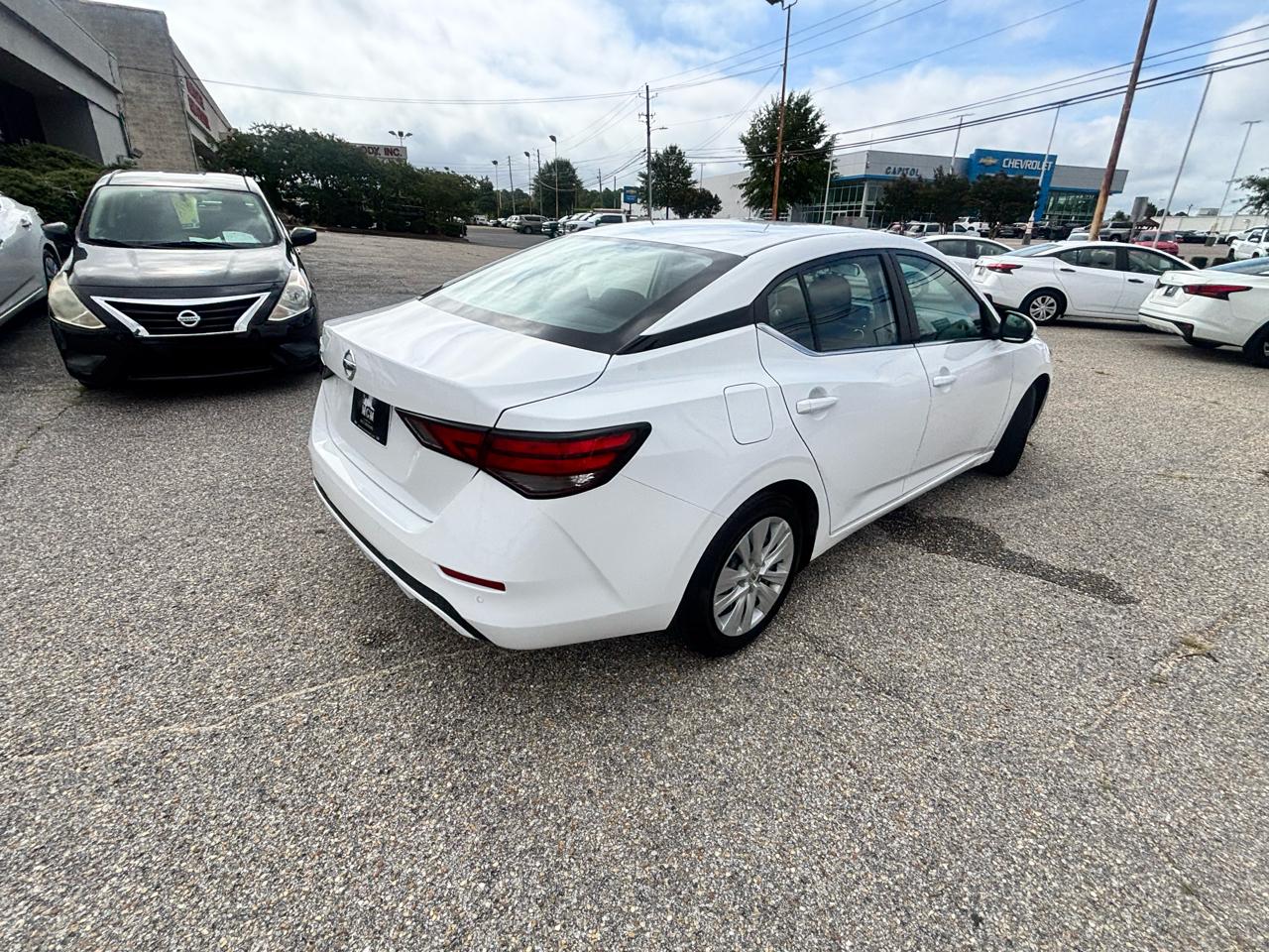 Nissan Sentra  2023