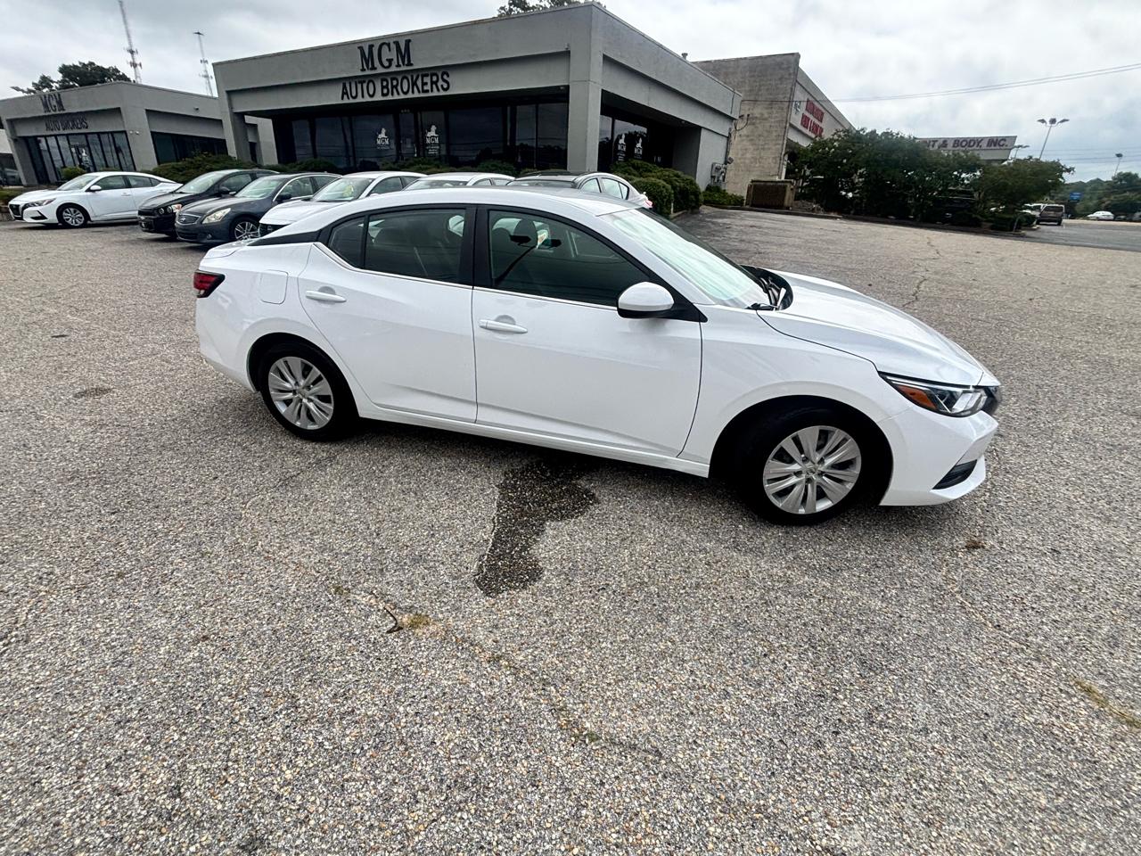 Nissan Sentra  2023