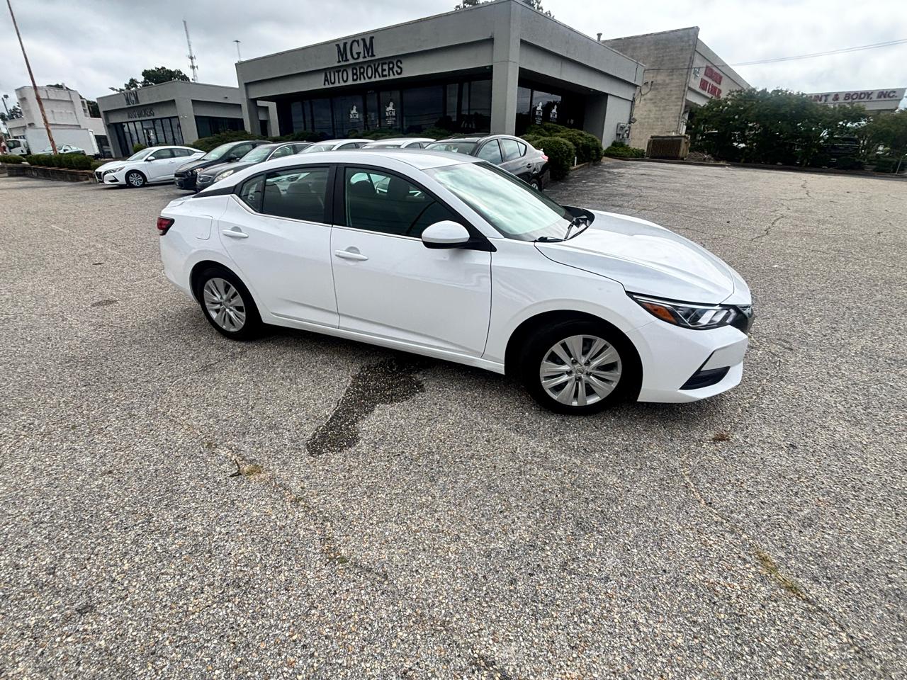 Nissan Sentra  2023