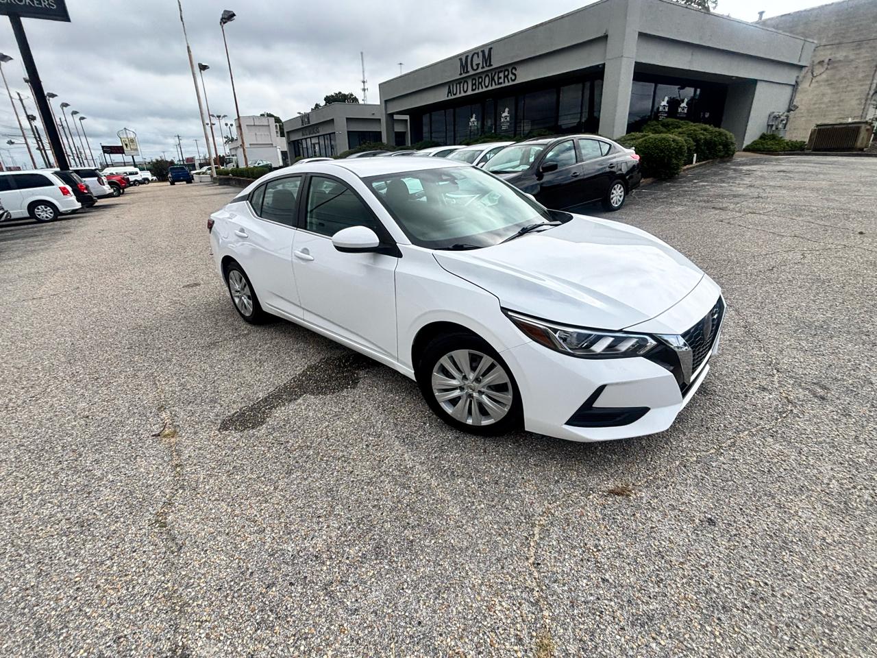 Nissan Sentra  2023