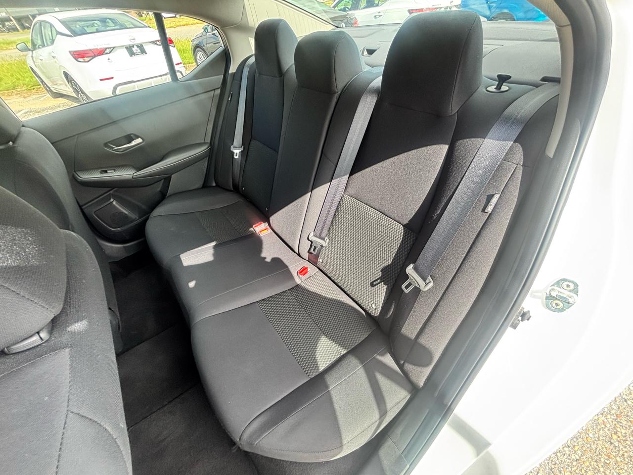 Nissan Sentra  2023