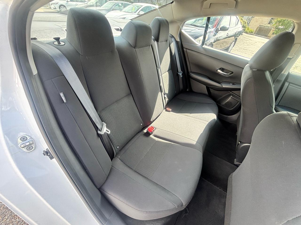 Nissan Sentra  2023